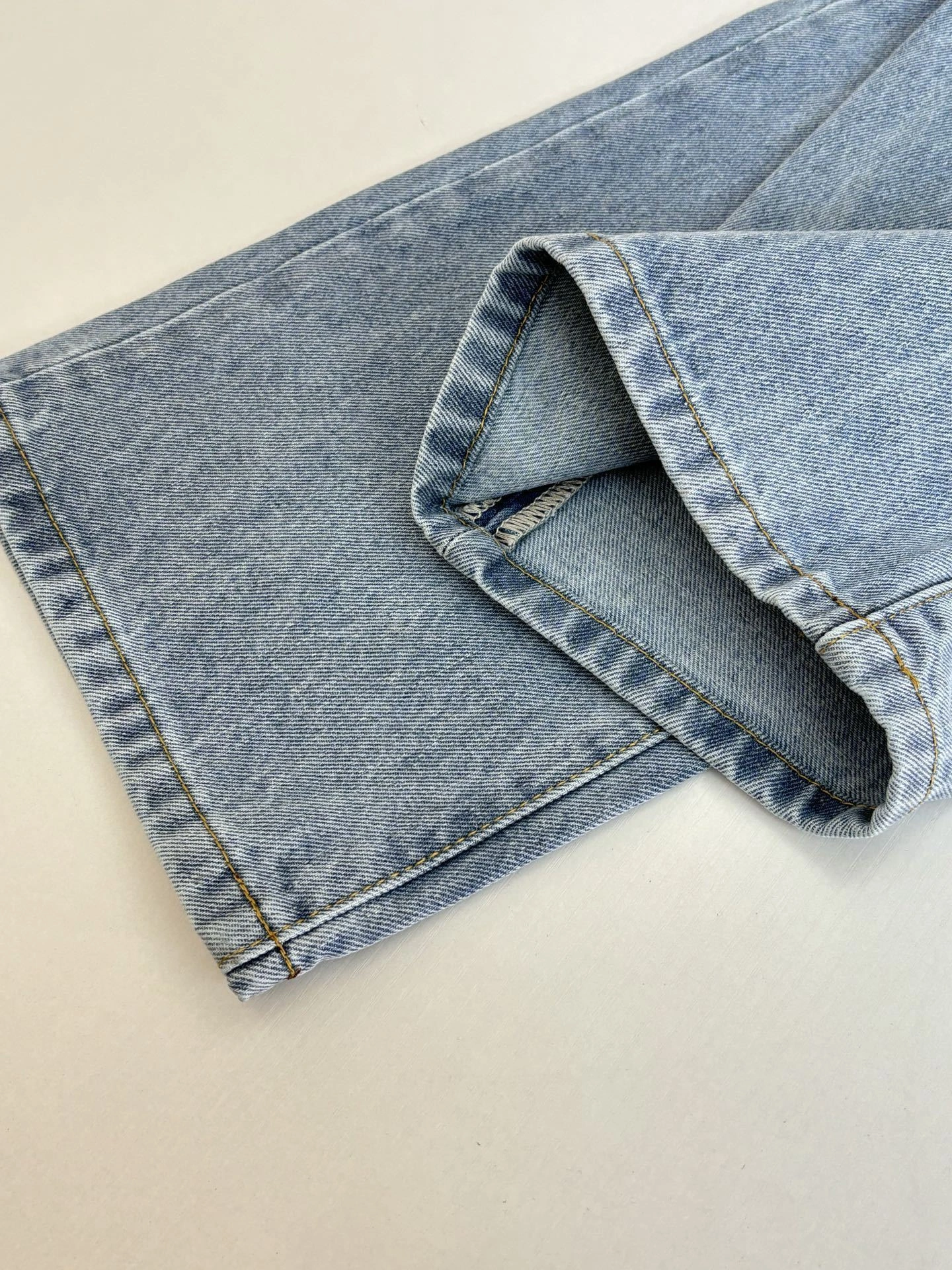 wg.luxury-- 8V Levi’s x Nike embroidery item: E-F431J1722